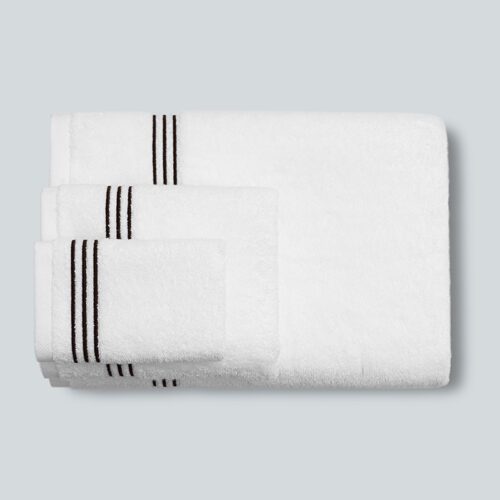 Custom Embroidered Logo White Cotton Bath Towels – 70x140cm Hotel Quality