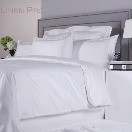 Factory Cotton 4-Piece Queen Size Cotton Bedding Set Printed Comforter Santeen Embroidery Plain Fitted Sheets for Hotel Home Use Bag